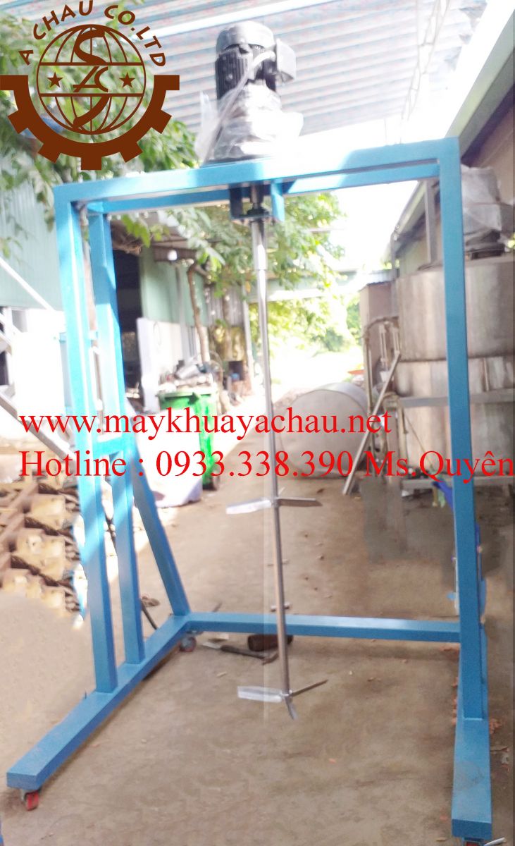 May khuay nuoc rua chen