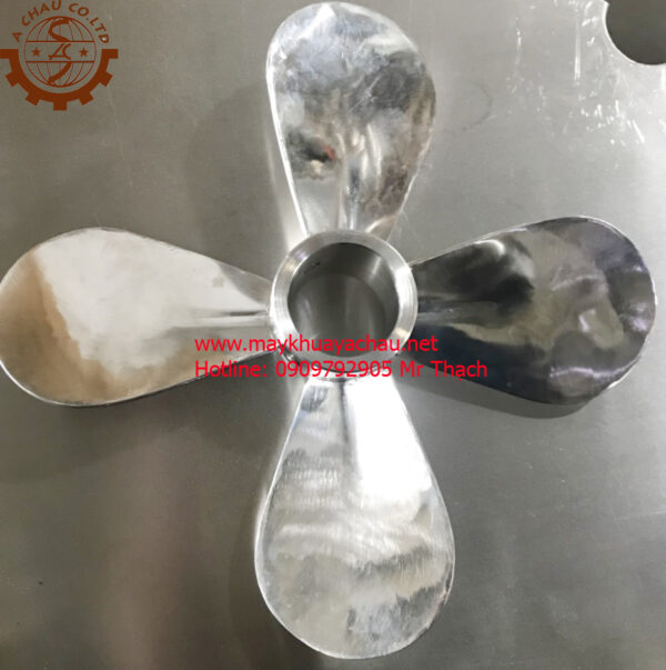Cánh khuấy chong chóng