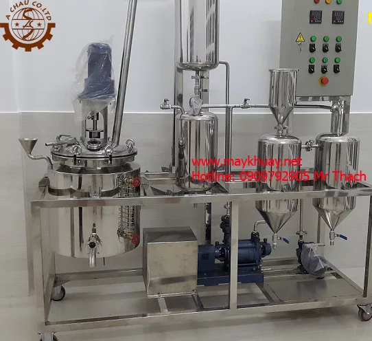 Máy cô đặc chân không